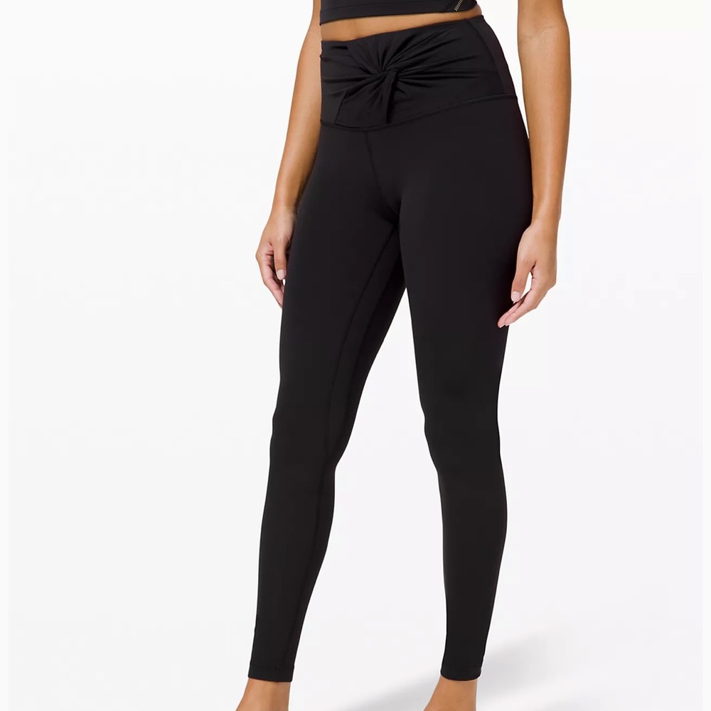 Lululemon Align High rise 28” size 6 black
